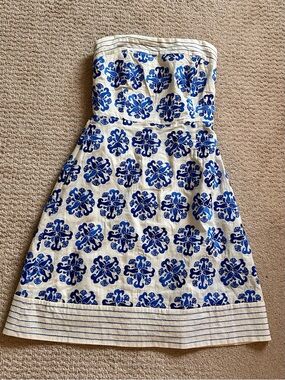 Lilly Pulitzer White Strapless Dress with Bright Blue Floral Accents